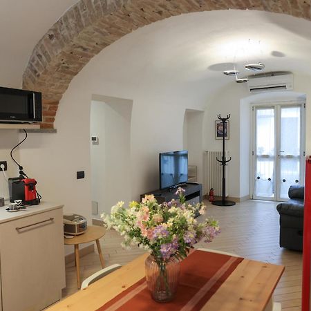 Asti Historic Center - Appartamento Trincotto 外观 照片